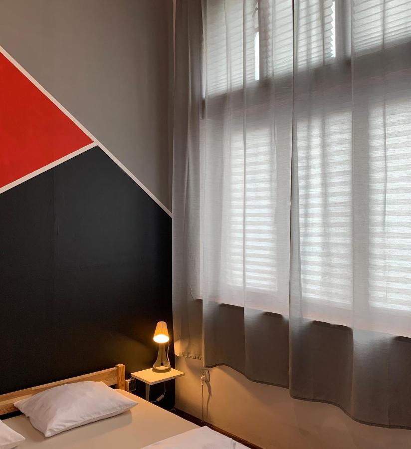 Viki Apartment Krakau Buitenkant foto