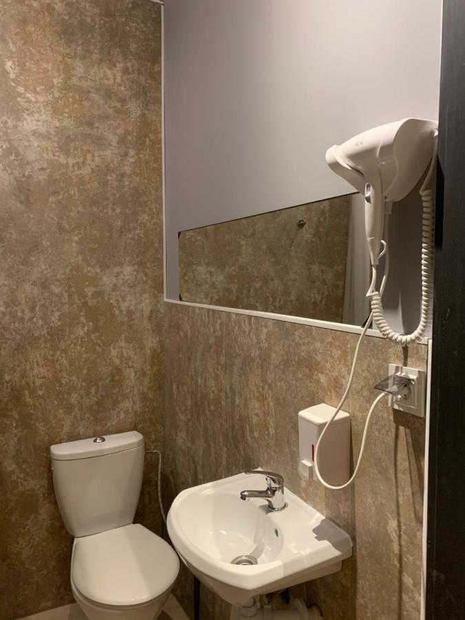 Viki Apartment Krakau Buitenkant foto