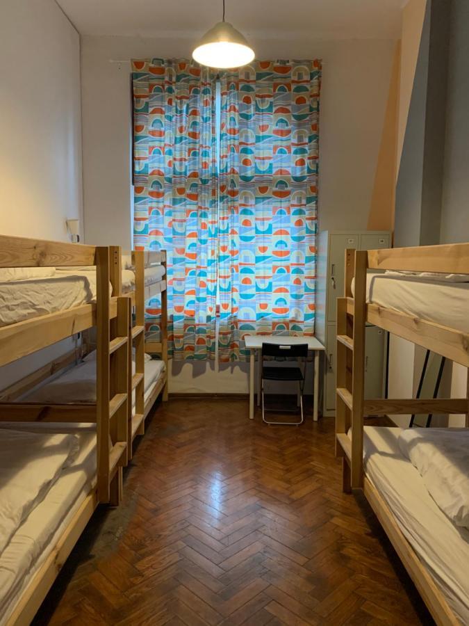 Viki Apartment Krakau Buitenkant foto